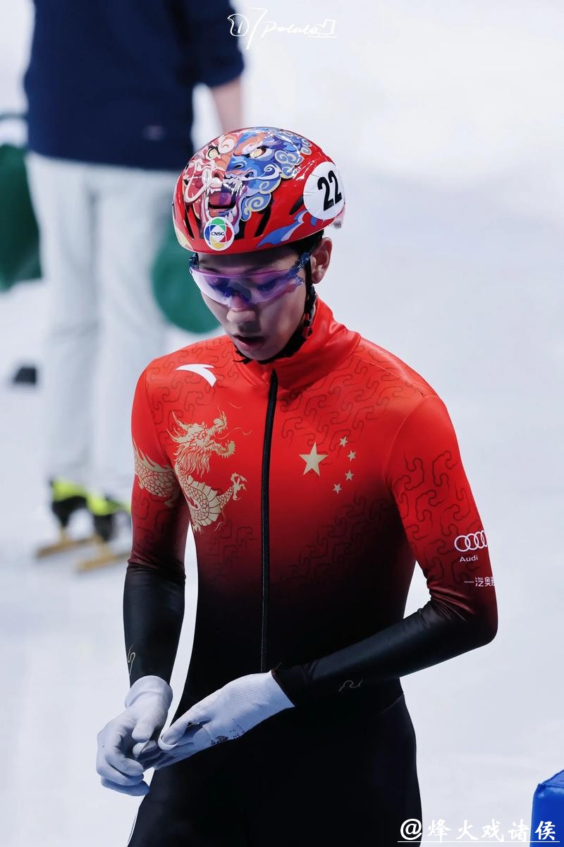 孙龙短道速滑1000米夺银,背后的故事让人泪目! 孙龙短道速滑1000米夺银,背后的故事让人泪目!