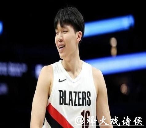 NBA全明星|杨瀚森闪耀全场,最想和偶像约基奇聊天 NBA全明星|杨瀚森闪耀全场,最想和偶像约基奇聊天